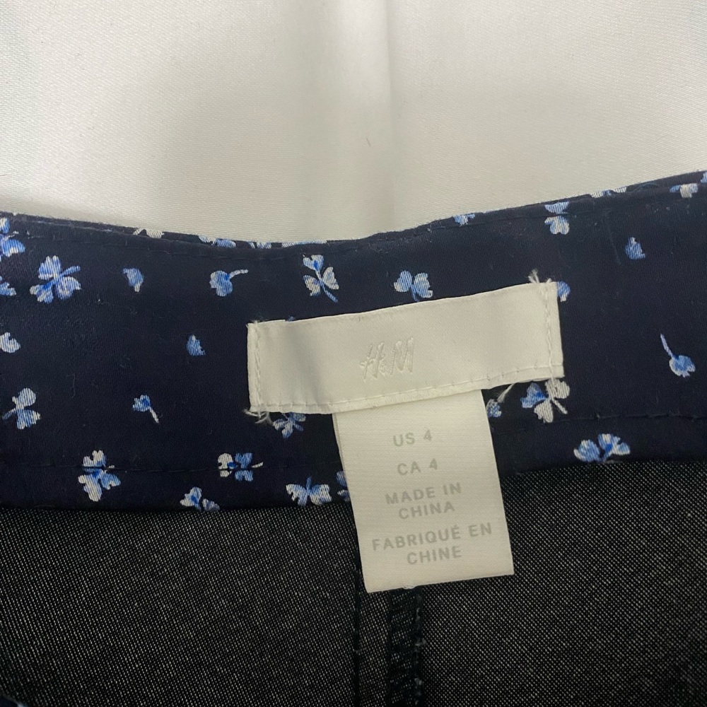 Work pants, from h&m, size 4, slim fit